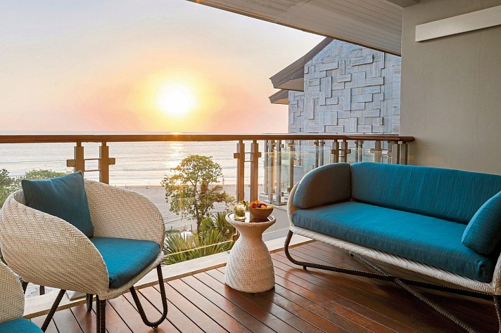 Double-Six Luxury Hotel