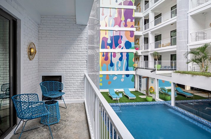 Viva Dash Hotel Seminyak - Beispiel Balkon Dash Deluxe (Zimmercodierung UD1)