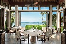 The Ritz-Carlton, Bali - The Beach Grill