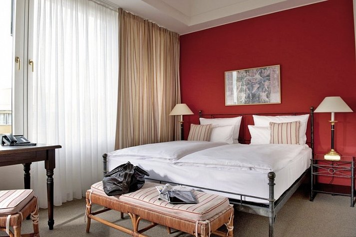 Hotel Elbflorenz Dresden - Wohnbeispiel Doppelzimmer Business (Zimmercodierungen DB1, DB2 & DB8)
