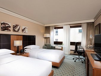 Hilton Dresden - Wohnbeispiel Doppelzimmer (Zimmercodierung DB1)