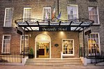 Buswells Hotel
