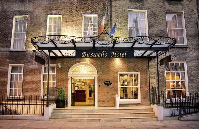 Buswells Hotel