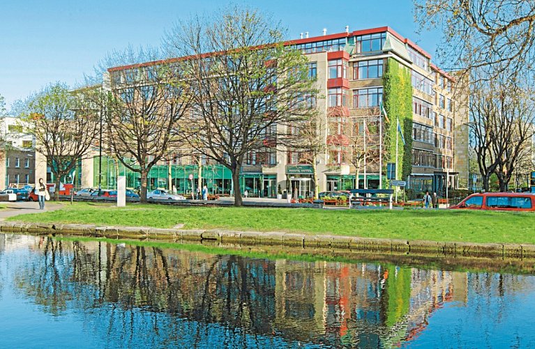 Mespil Hotel