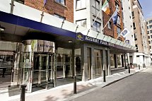Academy Plaza Hotel
