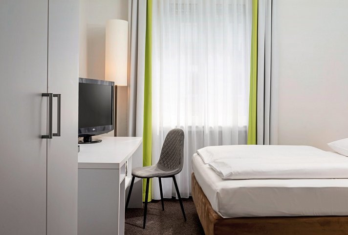 Wyndham Garden Düsseldorf City Centre Königsallee - Wohnbeispiel Doppelzimmer Standard (Zimmercodierung DG1)