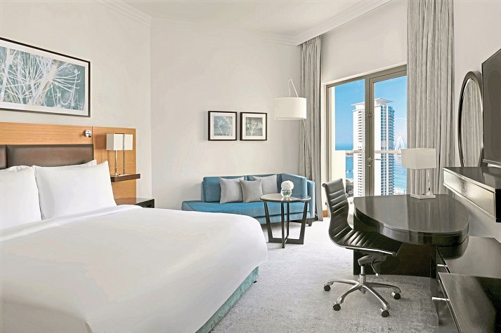 Mövenpick Hotel Jumeirah Beach - Wohnbeispiel Deluxe Partial Sea View with Balcony (Zimmercodierung UD1)