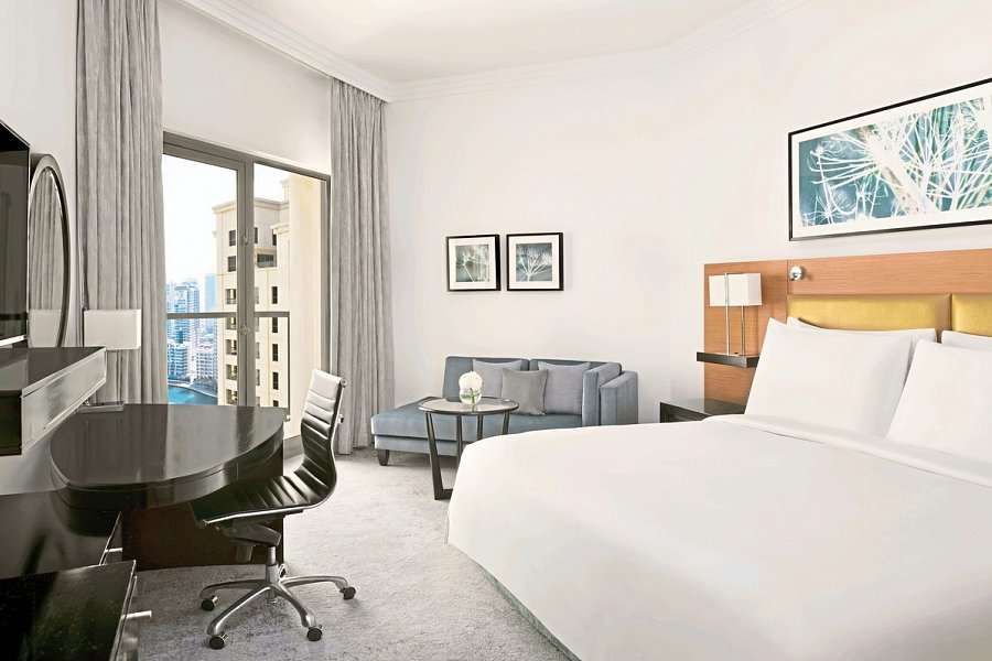Mövenpick Hotel Jumeirah Beach - Wohnbeispiel Superior Room with Balcony (Zimmercodierung US1)