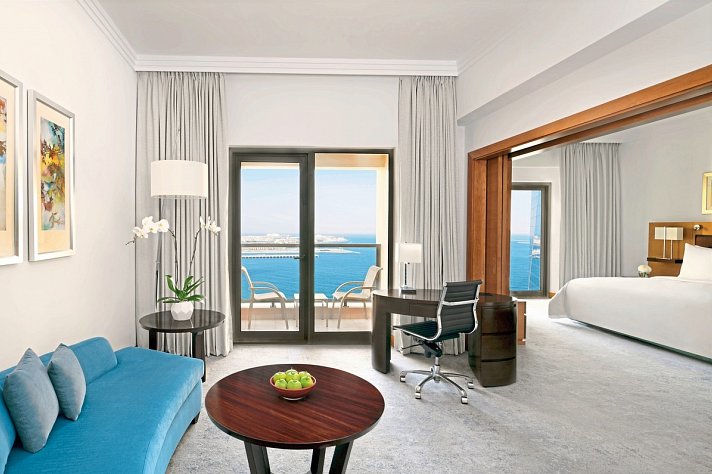 Mövenpick Hotel Jumeirah Beach