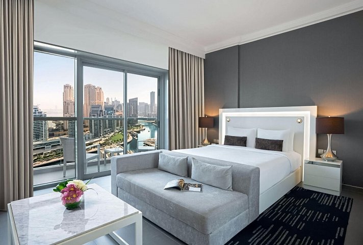 The First Collection Marina Dubai A Tribute Portfolio Hotel - Wohnbeispiel Superior Room with Balcony (Zimmercodierung US3)
