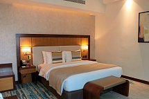 Golden Tulip Media Hotel - Wohnbeispiel Standard Room King bed (Zimmercodierung DB1)