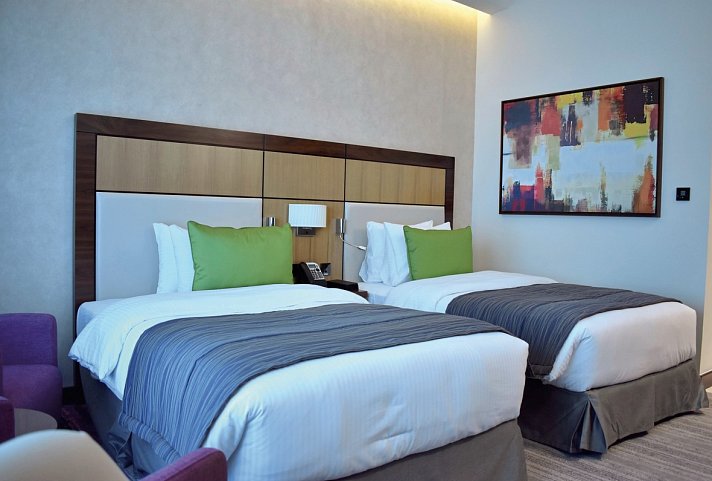 Golden Tulip Media Hotel - Wohnbeispiel Deluxe Room Twin Beds (Zimmercodierung DB2)