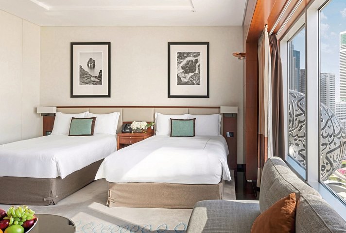 Jumeirah Emirates Towers - Wohnbeispiel Deluxe Room (Zimmercodierungen DD1 & DL1)