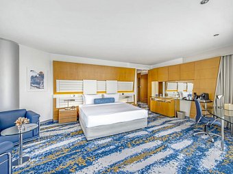 Mövenpick Dubai Creek - Wohnbeispiel Superior Room (Zimmercodierung US1)