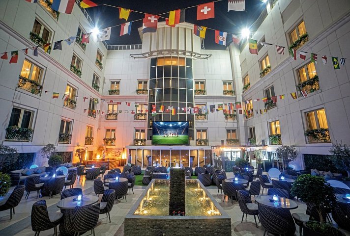 Mövenpick Hotel & Apartments Bur Dubai