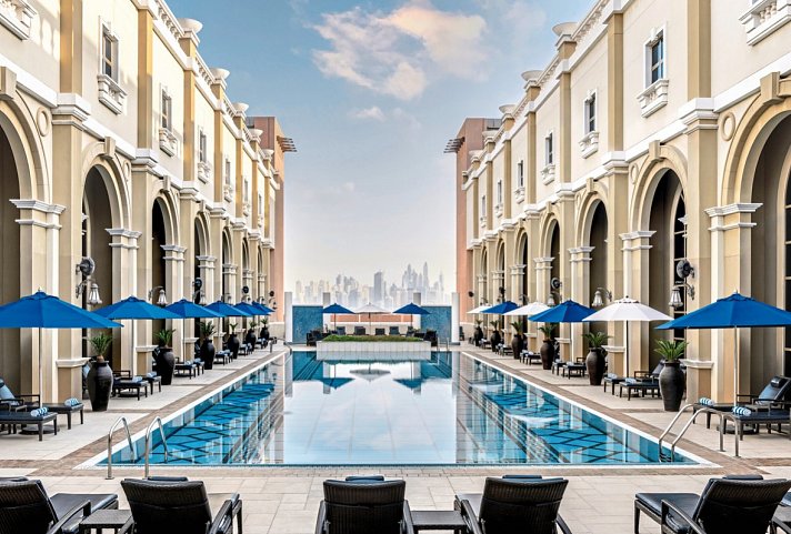 OAKS Ibn Battuta Gate