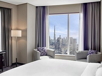 Rose Rayhaan by Rotana - Wohnbeispiel Burj Khalifa View Suite (Zimmercodierung WB1)
