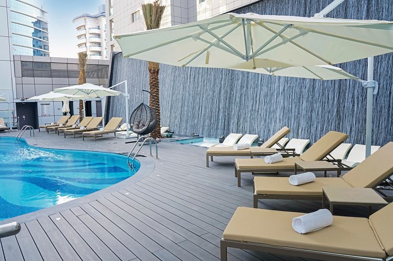 Al Khoory Sky Garden Hotel