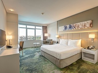 Millennium Lakeview Hotel - Wohnbeispiel Deluxe King Room (Zimmercodierung UD1)