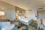 Millennium Lakeview Hotel