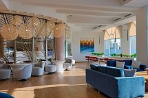 Millennium Lakeview Hotel