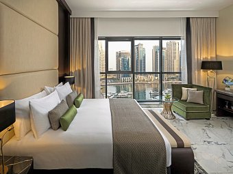 Millennium Place Marina - Wohbeispiel Club Superior High Floor Room (Zimmercodierung UL1)