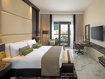 Millennium Place Marina - Wohnbeispiel Deluxe Room (Balcony) (Zimmercodierung UD1)