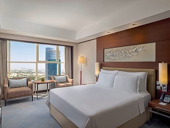 Grand Millennium Hotel Dubai - Wohnbeispiel Deluxe Room (Zimmercodierung UD1)
