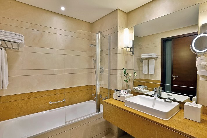 Grand Millennium Hotel Dubai