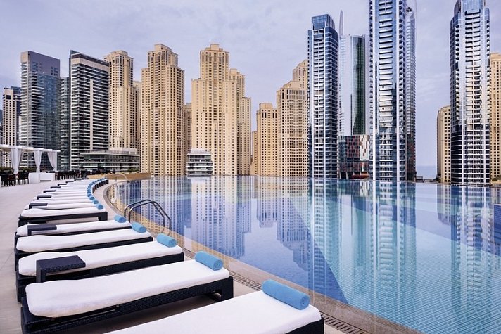 JW Marriott Hotel Marina