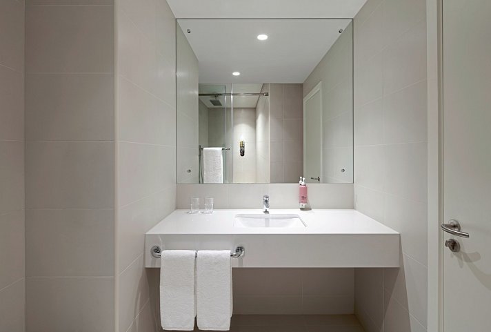 Rove La Mer Beach, Jumeirah - Beispiel Bad