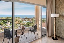 Fujairah Rotana Resort & Spa Al Aqah Beach - Wohnbeispiel Ocean View One Bedroom Suite with Balcony (Zimmercodierung WB2)