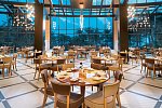 Le Meridien Al Aqah Beach Resort