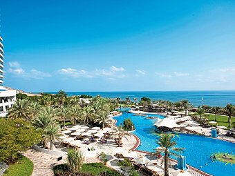 Le Meridien Al Aqah Beach Resort