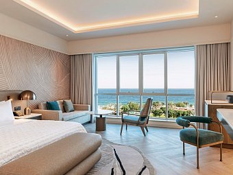 Le Meridien Al Aqah Beach Resort - Wohnbeispiel Deluxe Sea View (Zimmercodierung UDM)