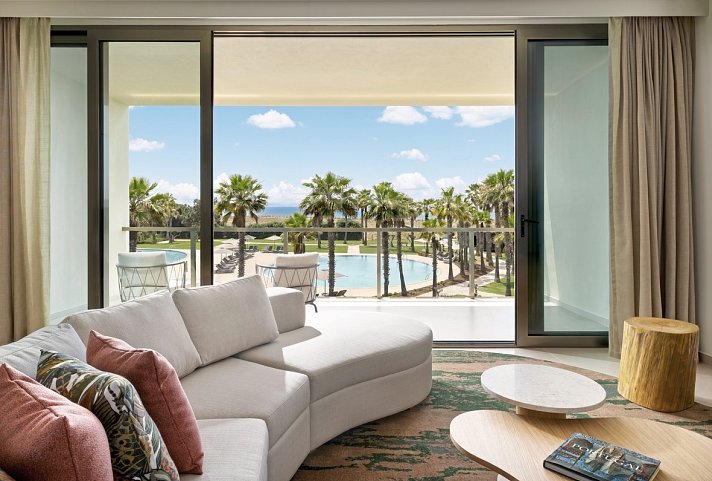 The Westin Salgados Beach Resort, Algarve - Junior Suite Pool View (Zimmercodierung JBP)