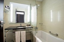 Vila Galé Collection Praia - Beispiel Bad Doppelzimmer (Zimmercodierungen DBL & DBP)