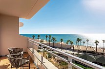 Grande Real Santa Eulalia - Beispiel Balkon Doppelzimmer Meerblick (Zimmercodierung DBM)