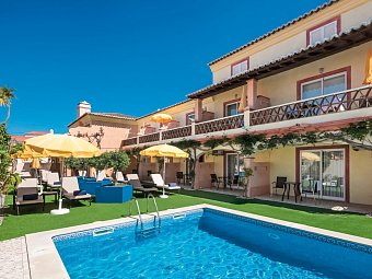 Costa d'Oiro Ambiance Village