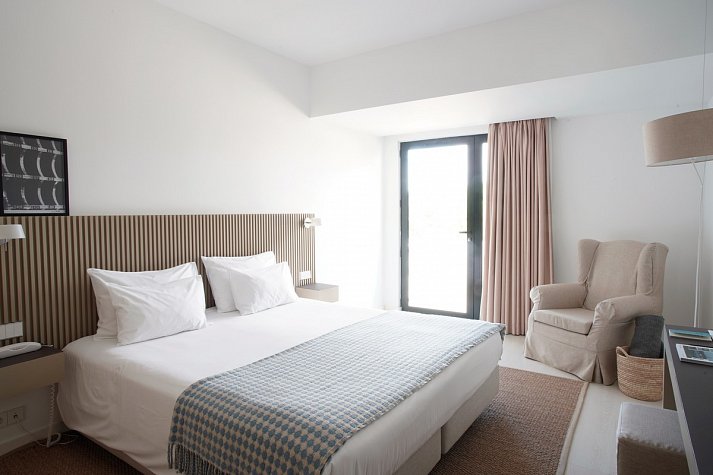 Memmo Baleeira - Wohnbeispiel Doppelzimmer Landblick (Zimmercodierung DBL)