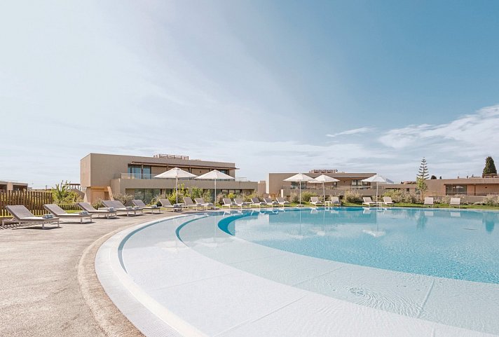 White Shell Beach Villas