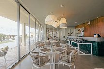 White Shell Beach Villas