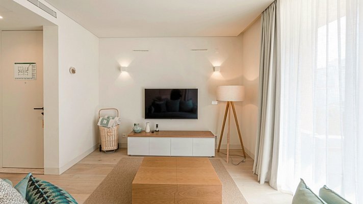 White Shell Beach Villas
