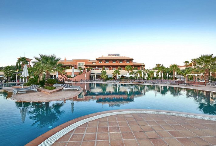 Monte Santo Resort