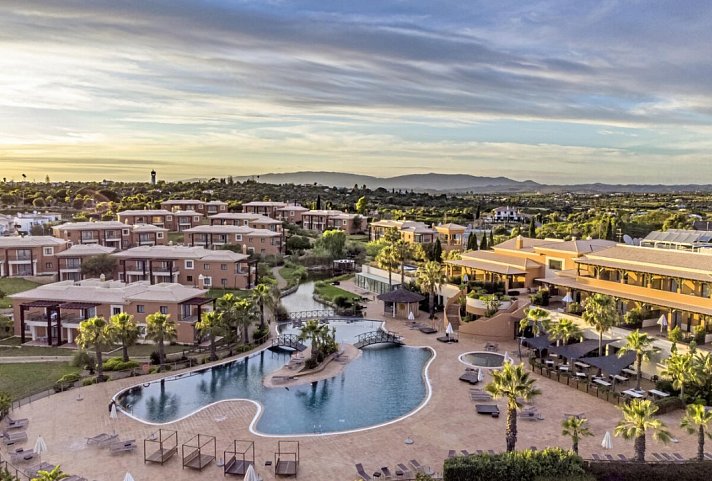Monte Santo Resort