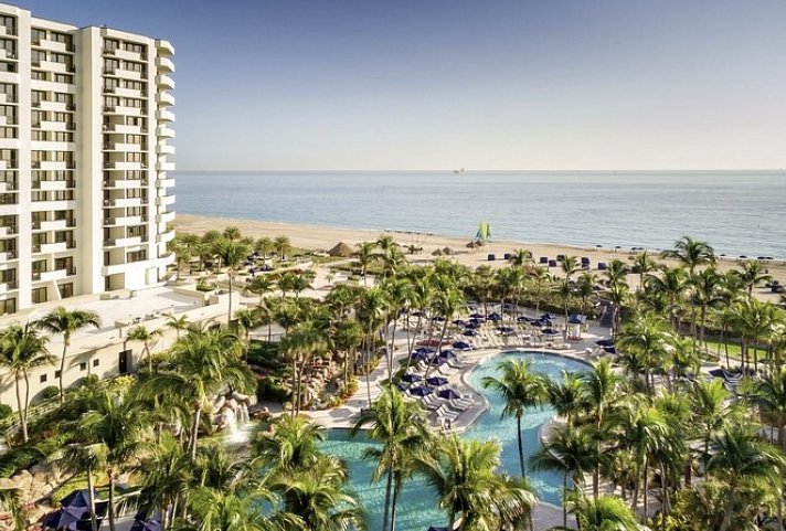 Marriott Harbor Beach Resort & Spa