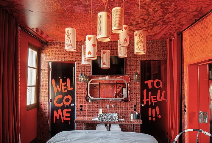 25hours Hotel Piazza San Paolino - Wohnbeispiel Doppelzimmer Medium (Inferno) (Zimmercodierung DB1)