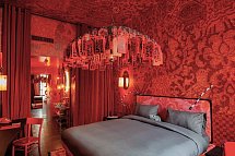 25hours Hotel Piazza San Paolino - Wohnbeispiel Doppelzimmer Medium Rosso (Zimmercodierung DB1)