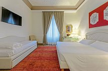 Hotel Kraft - Wohnbeispiel Dreibettzimmer (Zimmercodierung TB1)