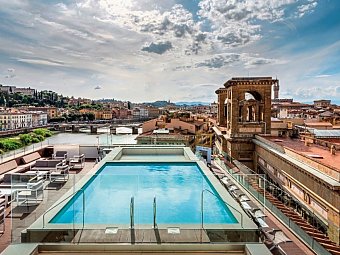 Plaza Hotel Lucchesi